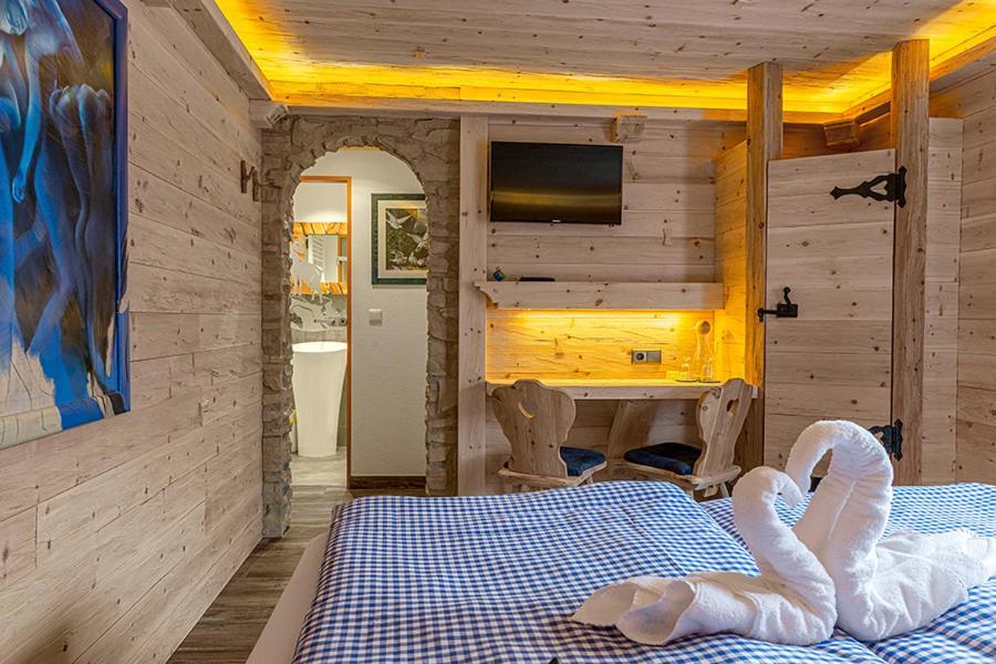 Almhotel Gruensteinblick Кёнигсзе Экстерьер фото