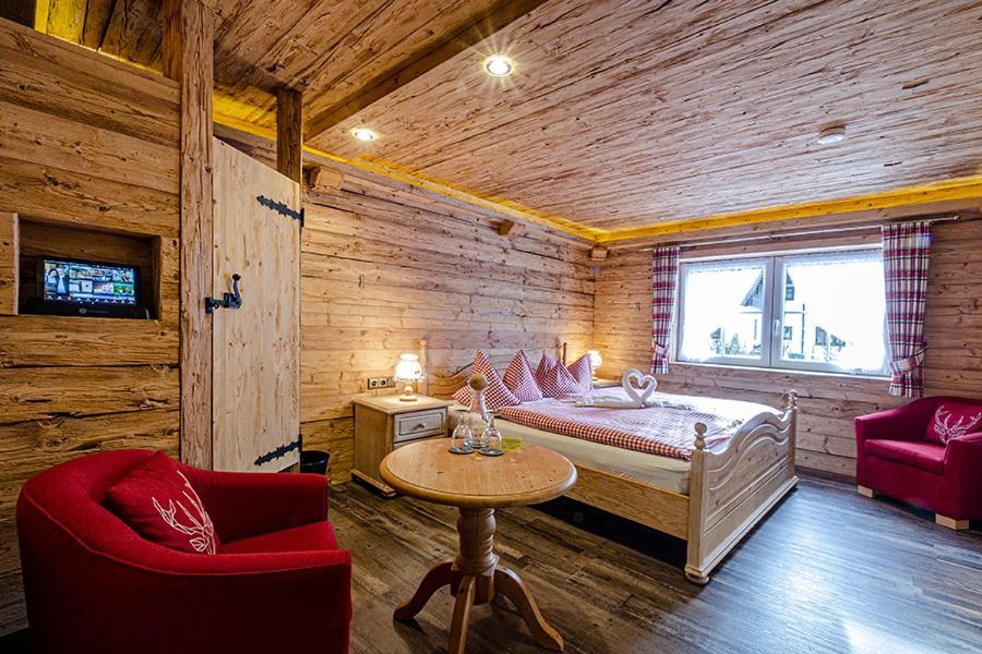 Almhotel Gruensteinblick Кёнигсзе Экстерьер фото
