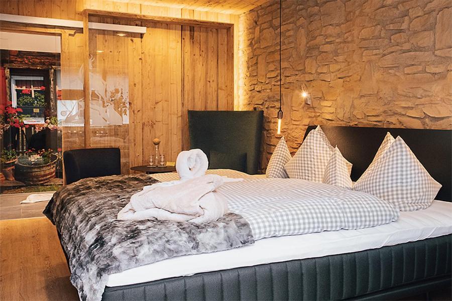 Almhotel Gruensteinblick Кёнигсзе Экстерьер фото